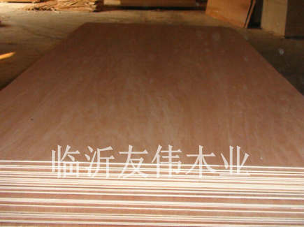 膠合板的特點(diǎn)怎樣？